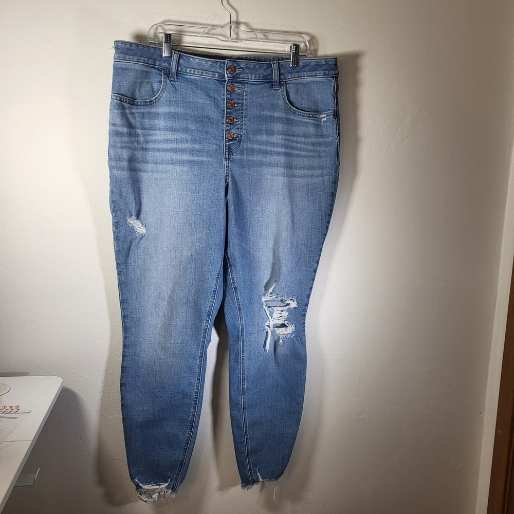 M Jeans by Maurices  XXL Distressed Super Skinny‎ Jeans High Rise Button Fly